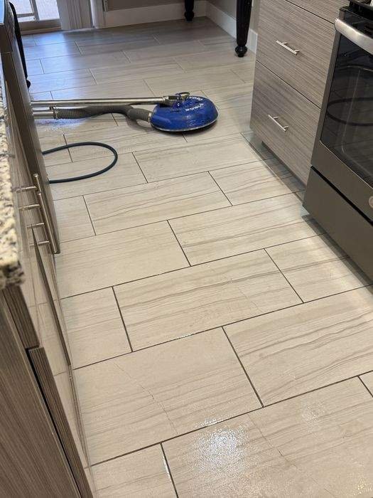 Tile & grout cleaning
